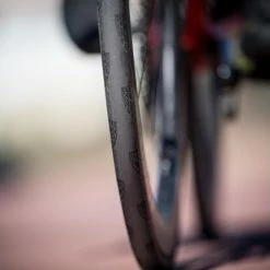 Pneu Continental GP5000 S 700 X 25 Tubeless Ready -Equipement vélo électrique Boutique pneu continental gp5000 s 700 x 25 tubeless ready 2