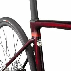 Vélo De Route SPECIALIZED Roubaix Comp Rouge - 2023 11 Vélo De Route SPECIALIZED Roubaix Comp Rouge - 2023 -Equipement vélo électrique Boutique velo de route specialized roubaix comp rouge 2023 5