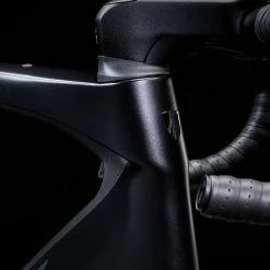 Vélo Route Trek Domane SL 6 Noir - 2023 -Equipement vélo électrique Boutique velo route trek domane sl 6 noir 2023 3